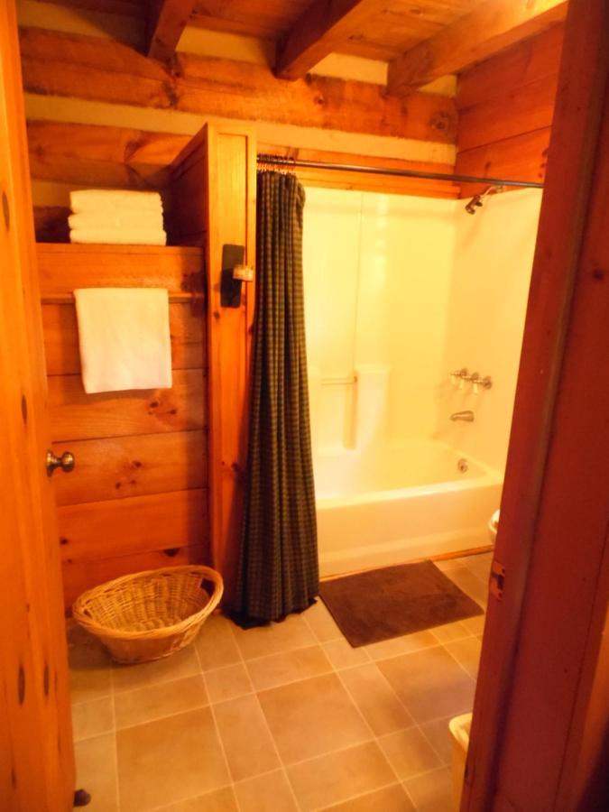 Fiddlers Roost B&B Cabins Galax Ngoại thất bức ảnh